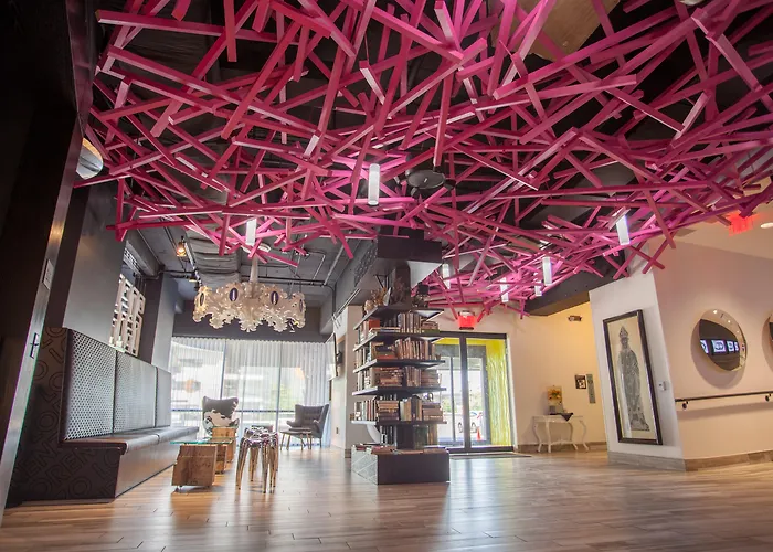 Lorenzo Hotel Dallas, Tapestry Collection By Hilton